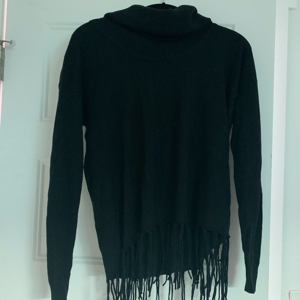 Black Michael Kors turtlneeck sweater, size MP